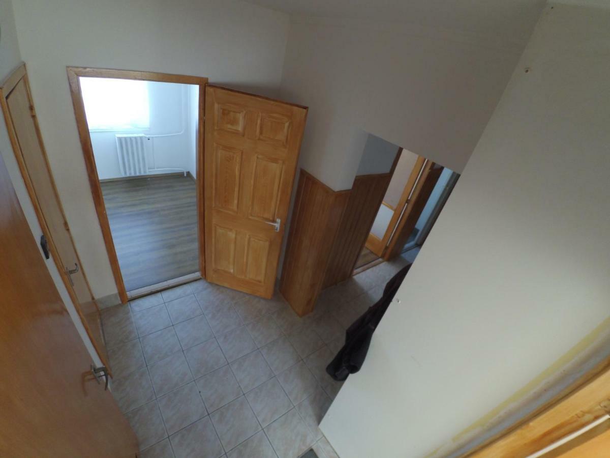 Ujpest Lakas Apartment Budapest